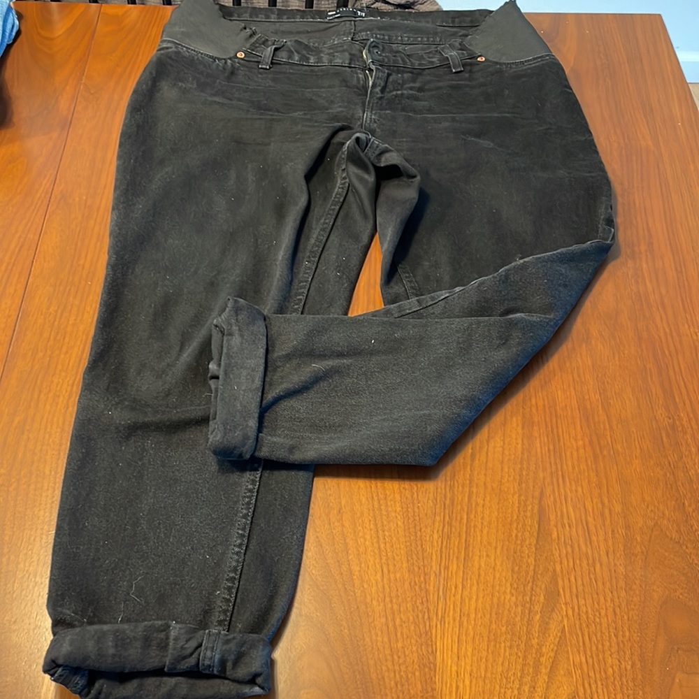 Maternity jean straight cut washed black denim